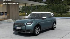 Groen Gebruikt 2024 Mini Countryman Classic SUV | € 37.880 (Goede deal)