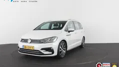 Wit Gebruikt 2016 VW Touran R-line MPV | € 23.545 (Eerlijke prijs)