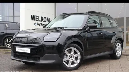 Occasion Mini Countryman Classic 150 kW (204 PK) 2024 Zwart (metallic) SUV