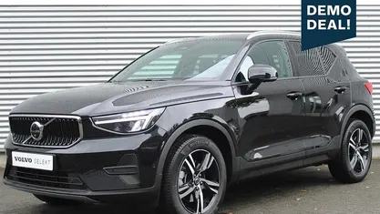 Zwart Gebruikt 2025 Volvo XC40 SUV | € 44.950 (Eerlijke prijs)