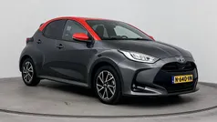 Gebruikt 2022 Toyota Yaris Hybrid Hatchback | € 21.999 (Eerlijke prijs)