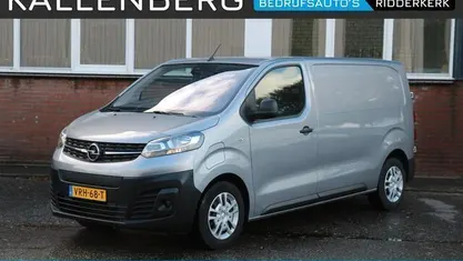 Occasion Opel Vivaro-e Combi Innovation 100 kW (136 PK) 2022 Grijs Van