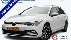 Gebruikt 2021 VW Golf VIII Life Stationwagen | € 23.250 (Eerlijke prijs)