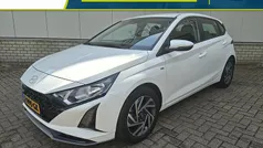 Wit Gebruikt 2024 Hyundai i20 Comfort Hatchback | € 19.785 (Eerlijke prijs)