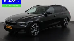Zwart Gebruikt 2022 BMW 330e M Sport Stationwagen | € 34.895 (Super prijs)