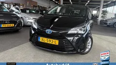 Groen Gebruikt 2019 Toyota Yaris Hybrid Active Hatchback | € 14.450 (Eerlijke prijs)