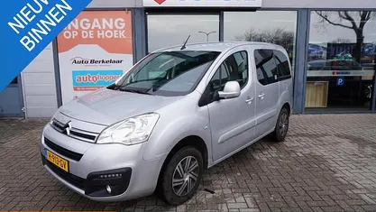 Occasion Citroën Berlingo Feel 49 kW (67 PK) 2020 Grijs MPV
