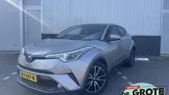 Grijs Gebruikt 2016 Toyota C-HR Executive SUV | € 17.990 (Goede deal)