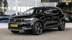 Zwart Gebruikt 2022 Volvo XC40 Inscription SUV | € 35.745 (Eerlijke prijs)
