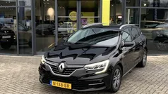 Noir etoilé gne Gebruikt 2021 Renault Mégane GrandTour Intens Stationwagen | € 17.745 (Eerlijke prijs)