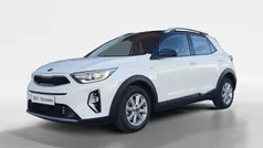 (bud) clear white/black s Gebruikt 2021 Kia Stonic SUV | € 20.440 (Goede deal)