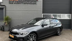 Gebruikt 2020 BMW 330 Shadowline Stationwagen | € 30.999 (Eerlijke prijs)