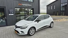 Wit Gebruikt 2019 Renault Clio IV LIMITED Hatchback | € 10.650 (Eerlijke prijs)