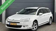 Wit Gebruikt 2015 Citroën C5 Comfort Sedan | € 3.950 (Eerlijke prijs)
