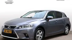 Grijs Gebruikt 2015 Lexus CT200h Hatchback | € 11.900 (Eerlijke prijs)