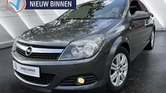 Grijs Gebruikt 2010 Opel Astra Cosmo Hatchback | € 2.990 (Super prijs)