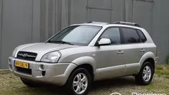 Grijs Gebruikt 2008 Hyundai Tucson Style SUV | € 3.950 (Goede deal)