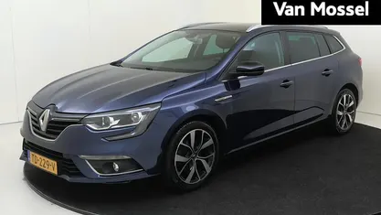 Blauw Occasion 2018 Renault Mégane GrandTour LIMITED Stationwagen | € 12.935 (Eerlijke prijs)
