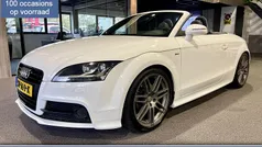 Wit, metallic lak Gebruikt 2011 Audi TT Roadster S-Line Cabriolet | € 14.990 (Eerlijke prijs)