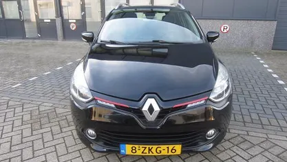 Occasion 2015 Renault Clio GrandTour Dynamique Stationwagen | € 7.450 (Eerlijke prijs)
