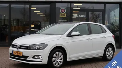 Wit Occasion 2020 VW Polo Comfortline Hatchback | € 12.950 (Goede deal)