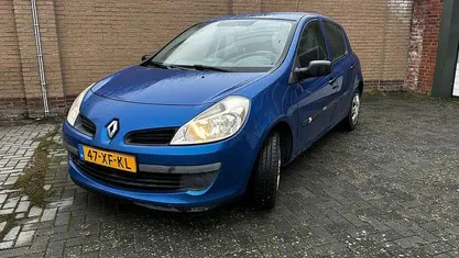 Blauw Occasion 2007 Renault Clio II Business Hatchback | € 750 (Super prijs)