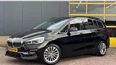 Zwart Gebruikt 2022 BMW 216 Stationwagen | € 22.500 (Eerlijke prijs)