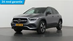 Grijs Gebruikt 2023 Mercedes GLA200 Luxury SUV | € 39.850 (Eerlijke prijs)