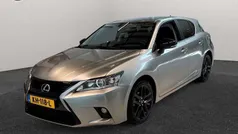 Grijs metallic Gebruikt 2016 Lexus CT200h Sport Line Hatchback | € 18.995 (Eerlijke prijs)