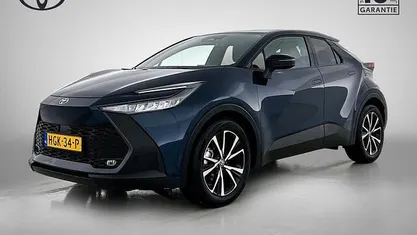 Occasion 2025 Toyota C-HR SUV | € 33.700 (Goede deal)