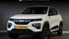 Gebruikt 2023 Dacia Spring Expression Hatchback | € 13.685 (Eerlijke prijs)