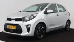 Licht grijs metallic Gebruikt 2024 Kia Picanto Comfort Hatchback | € 14.895 (Eerlijke prijs)