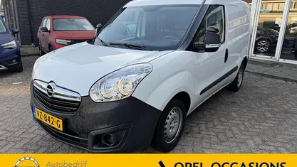 Occasion Opel Combo Selection 90 PK (66 kW) 2016 Wit Van