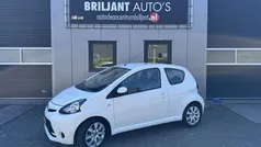 Wit Gebruikt 2013 Toyota Aygo Hatchback | € 3.250 (Eerlijke prijs)