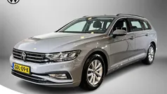 Grijs Gebruikt 2023 VW Passat Business Stationwagen | € 32.995 (Super prijs)
