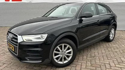 Occasion Audi Q3 Basis 150 PK (110 kW) 2015 Zwart SUV