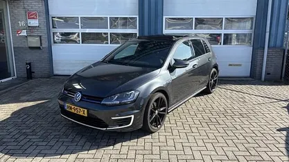 Occasion 2015 VW Golf VII GTE Hatchback | € 9.495 (Eerlijke prijs)