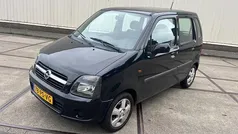 Zwart Gebruikt 2004 Opel Agila Hatchback | € 999 (Goede deal)