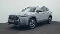 Gebruikt 2025 Toyota Corolla Cross Style SUV | € 43.485 (Eerlijke prijs)