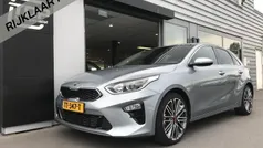 Grijs Gebruikt 2018 Kia Ceed Hatchback | € 17.950 (Eerlijke prijs)