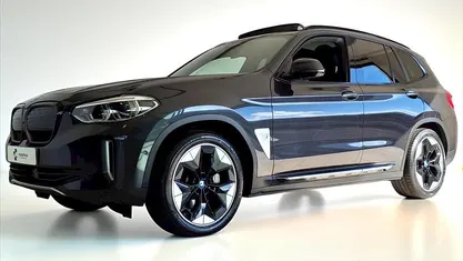 Grijs Gebruikt 2021 BMW iX3 Comfort Edition SUV | € 31.490 (Goede deal)