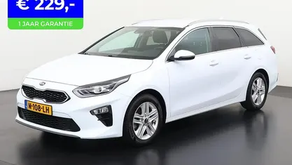 Wit Gebruikt 2021 Kia Ceed Hatchback | € 18.490 (Goede deal)