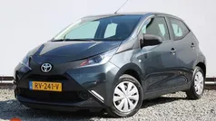 Grijs Gebruikt 2018 Toyota Aygo Hatchback | € 8.450 (Eerlijke prijs)