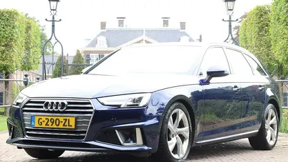 Occasion Audi A4 S-Line 2020 Blauw Stationwagen