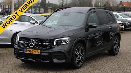 Occasion Mercedes GLB180 AMG line 136 PK (100 kW) 2022 Zwart SUV
