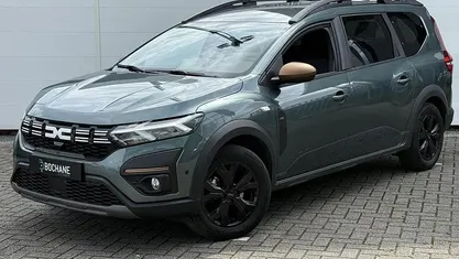Groen Gebruikt 2024 Dacia Jogger Extreme MPV | € 25.695 (Eerlijke prijs)