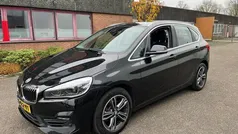 Zwart Gebruikt 2019 BMW 218 Executive Stationwagen | € 14.350 (Super prijs)