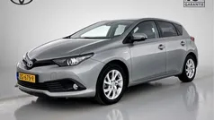 Gebruikt 2019 Toyota Auris Plus Hatchback | € 19.945 (Eerlijke prijs)