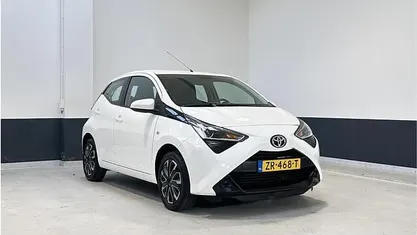 Occasion 2019 Toyota Aygo X-play Hatchback | € 12.749 (Eerlijke prijs)