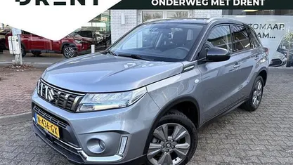 Grijs Occasion 2021 Suzuki Vitara SUV | € 19.845 (Goede deal)